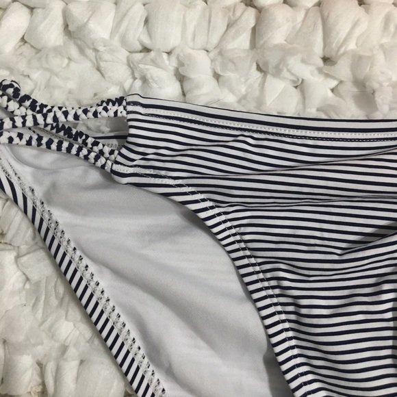 NEW! Coral & blk/wht striped bikini S/M - Picture 3 of 4